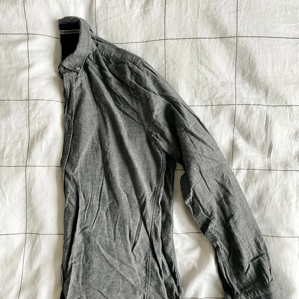 Zara Man Dark Grey Button Up Shirt Size M - Picture 3 of 4